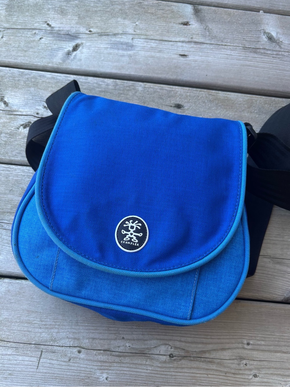 Crumpler Bag Aggott Blue Shoulder Bag Purse Royal Blue Orange Interior